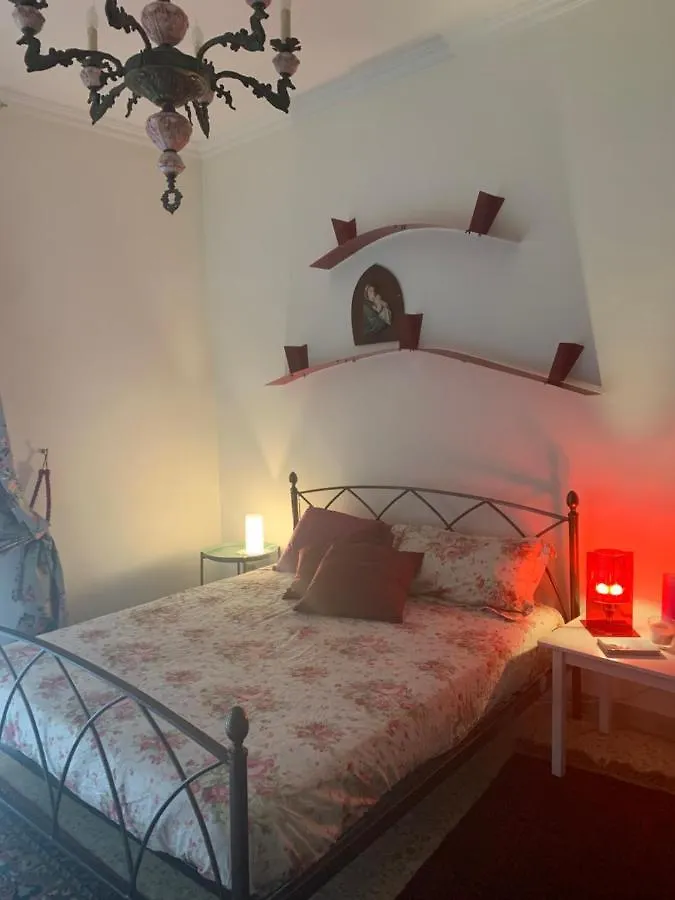 Florio apartment Catania 0*,  Italia
